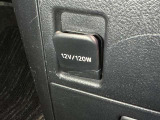 シガーソケット用の充電器が使用可能です!