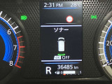 障害物を感知し知らせてくれるので安心です♪