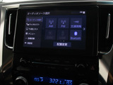 ★各種メディア対応★CD&DVDはもちろんBluetoothやUSBなどでスマホ等も接続可能!
