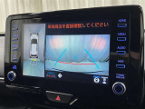 【パノラミックビューモニター】真上から見下ろしたような視点で確認できるバックカメラ搭載!死角も見やすく駐車もラクラクです!