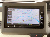純正ギャザーズメモリーナビ装着車!ナビ起動までの時間と、地図検索する速度が最大の魅力で、初めての道でも安心・快適なドライブをサポートします!
