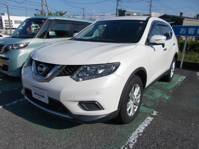 エクストレイル 2.0 20X エマージェンシーブレーキパッケージ 3列車 