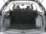 ◆フル乗車でもしっかり荷物を収納出来るラゲッジスペースです。普段の買い物でしたらしっかり積める十分な荷室スペースが確保されています。