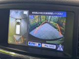 【アラウンドビューモニター】専用のカメラにより、上から見下ろしたような視点で360度クルマの周囲を確認することができます☆死角部分も確認しやすく、狭い場所での切り返しや駐車もスムーズに行えます。
