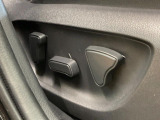 【パワーシート】スイッチ一つで簡単にシートの微調整が可能!電動だから力もいりません!快適なシートポジションにセットして、快適なドライブをお楽しみください。