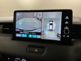 全方位モニターがついています! 車の周囲を360&deg;安全確認できるので、普段の駐車はもちろんの事、縦列駐車や幅寄せの際にも活躍してくれますよ。