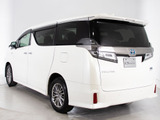 ★展示前点検実施★特殊な機材も用いて、全車点検を実施しております!