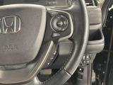 クルーズコントロールを装備しています。高速道路などで一定の速度で走ってくれるので運転が楽ですよ!速度を設定できますので、スピードの出しすぎにも注意できます。