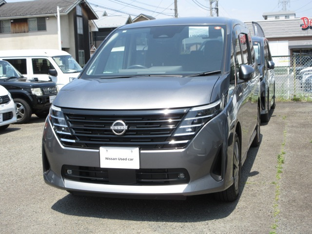 セレナ 2.0 XV