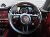 オプション:GTスポーツステアリングホイール (ヒーター付き)