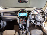 【MINI認定中古車】MINIのご購入はぜひMINI正規ディーラーで!メーカー基準の納車前点検整備を全車実施。規定整備を実施された車両にのみ付帯出来る全国保証。