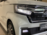 【LEDヘッドライト】ディスチャージヘッドライト(HID)と同等の明るさで、夜道や雨天走行が明るく視界良好!! フォグライトも装備で、安心感さらにUPです♪安心ドライブを楽しんで下さい♪