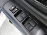 運転席から操作可能なパワーウィンドウ!