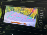 【バックカメラ】駐車時に後方がリアルタイム映像で確認できます。大型商業施設や立体駐車場での駐車時や、夜間のバック時に大活躍!運転スキルに関わらず、今や必須となった装備のひとつです!
