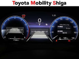 昼間でもくっきり見やすい、高質感メーターです。