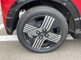 メーカーオプションの165/55R15 純正アルミホイール