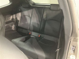 オキシクリア除菌済U-CARです。当社では展示前にハンドル、ドアノブ、シフトノブなどのウイルス付着が気になり内装表面を協力除菌しております。二酸化塩素の協力な酸化分解作用を利用したシステムです。