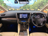 アルファード ハイブリッド 2.5 エグゼクティブ ラウンジ S E-Four 4WD 