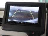 ◆バックカメラ◆リバースにするだけで映ります、後方の安全確認や、狭い駐車場での車庫入れ、雨の日や夜間など視界の悪い時に便利です!安全にバックする為には欠かせない装備です。