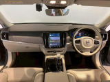 V90 リチャージ プラグインハイブリッド T8 AWD インスクリプション 4WD 