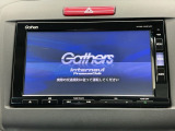 純正メモリーインターナビ付きです!CD・DVD再生、ミュージックサーバー、フルセグTV視聴、Bluetooth・ミュージックプレーヤー接続可能です!