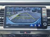 【リアカメラ】バックカメラの画像です。ガイドラインがスムースな車庫入れをサポートいたします!車庫入れの安心感がアップしますね☆