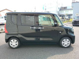 こちらのお車は店頭に展示してありますので、ぜひ実際にご覧ください。ご来店お待ちしております。