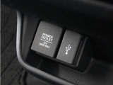 12V電源ソケット、USB接続端子!使いやすい場所に!装備が充実しています♪