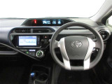 インパネはシンプルなデザイン。運転もしやすそう♪