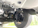 お車を安心してお乗りいただく為には、足回りの定期点検が欠かせません。サービスサポート(有償保証)では無料点検もご提供しており、安心のカーライフをお過ごしいただけるサポート体制が整っています。