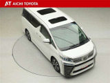 両側パワースライドドア付きだから、狭い駐車スペースなどでの乗り降りラクラク♪小さなお子さまのいるご家庭には嬉しい装備です。