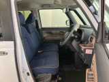 たとえばダイハツのお店にある、たくさんのスマアシ搭載車は、正常に作動する事をしっかり確認します。