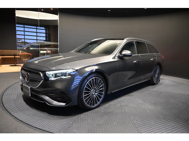 Eクラスワゴン E220d アバンギャルド AMGラインパッケージ (ISG)