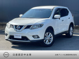 当店のエクストレイルをご覧いただきありがとうございます☆自慢の4WDで希少な3列シート♪ブルーレイ対応ナビに後席モニターも装備したお買得車が入りました!