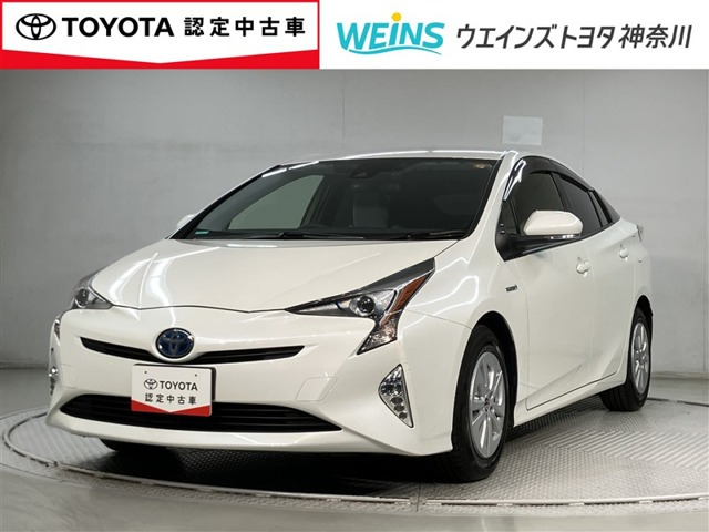 トヨタ プリウス 