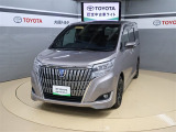 トヨタ認定中古車の安心感はそのままに、まるごとクリーニングと同等商品の当社「キラリフレッシュ」を簡素化し、お買い求めやすくした商品が、「トヨタ認定中古車ライト」です。