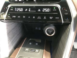 運転席からの操作で空気の入れ替えができて快適な室内空間へ☆