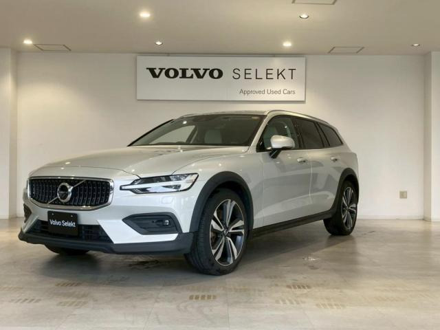 V60クロスカントリー B5 AWD プロ 4WD