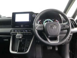 見通しのよいすっきりとした視界で、誰でも運転しやすいです。運転のしやすさは疲れにくさにも繋がりますよ♪