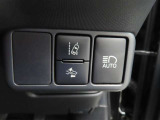 先進安全機能で毎日の安心ドライブをサポートするトヨタセーフティーセンスを装備しています。