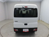 商談中、展示車の店舗移動の場合もございますので、ご来店の際は事前に在庫状況のご確認をおすすめいたします。