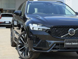 ◆ヘッドライト/VOLVOの代名詞ともいえるTシェイプのライトは、北欧神話のトールハンマーをイメージした意匠です
