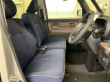 運転席と助手席の移動がスムーズにできます。
