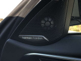 ハーマンカードンのカースピーカーは良質な音を届けると同時に、その先にある車内空間における上質な&ldquo;音楽体験&rdquo;も提供している。