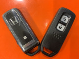 便利なスマートキー。ボタンひとつで開錠できます。