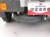 当社は購入後のアフターケアを大切にしております。納車後、1ヶ月無料点検、半年ごとにあんしん点検、12ヶ月法定点検の誘致をします。また車検までの点検をセットにした『ワンダフルパスポート』を販売中です。