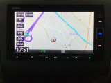ナビゲーションはフルセグTV、インターナビ対応のGathers純正メモリーナビを搭載しています。Bluetoothオーディオ機能がありますので、スマートフォンなどの音楽も再生できます。