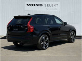 ◆バック/万が一を考え、安全性を重視する方に選ばれているVOLVO車。ドアを開閉するとその重み・厚みに驚くはず