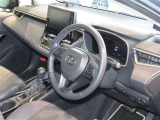 見通しのよいすっきりとした視界で、誰でも運転しやすいです。運転のしやすさは疲れにくさにも繋がりますよ♪