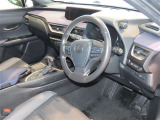 見通しのよいすっきりとした視界で、誰でも運転しやすいです。運転のしやすさは疲れにくさにも繋がりますよ♪